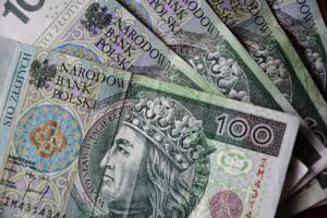 Czy i kiedy warto korzystać z chwilówek na dowód?